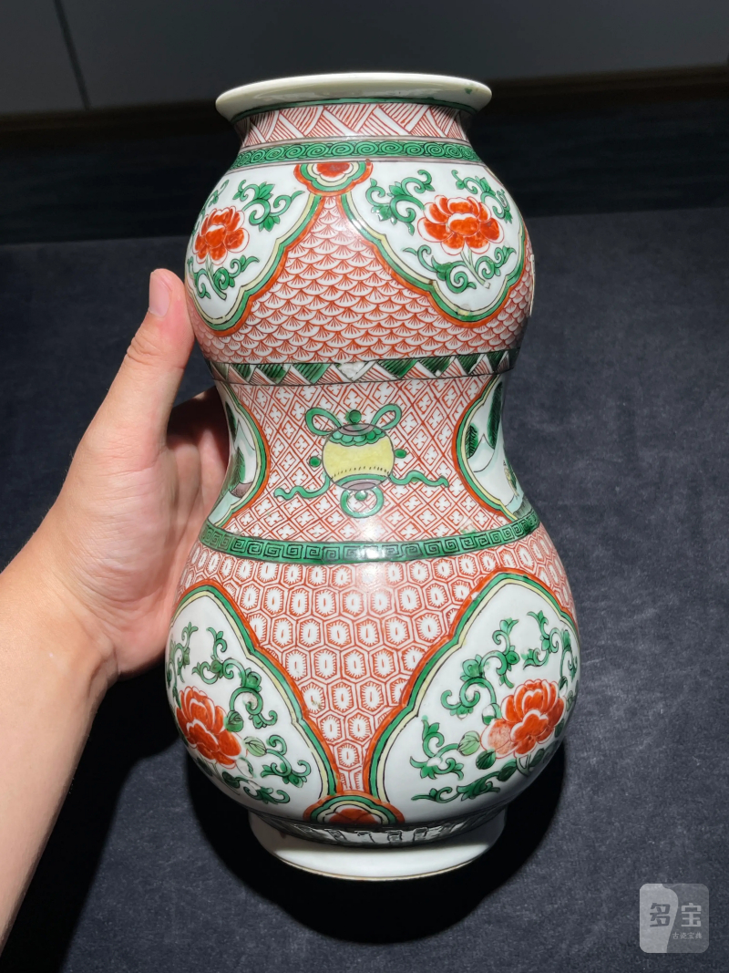 清晚期 五彩花卉纹葫芦瓶 - 图5